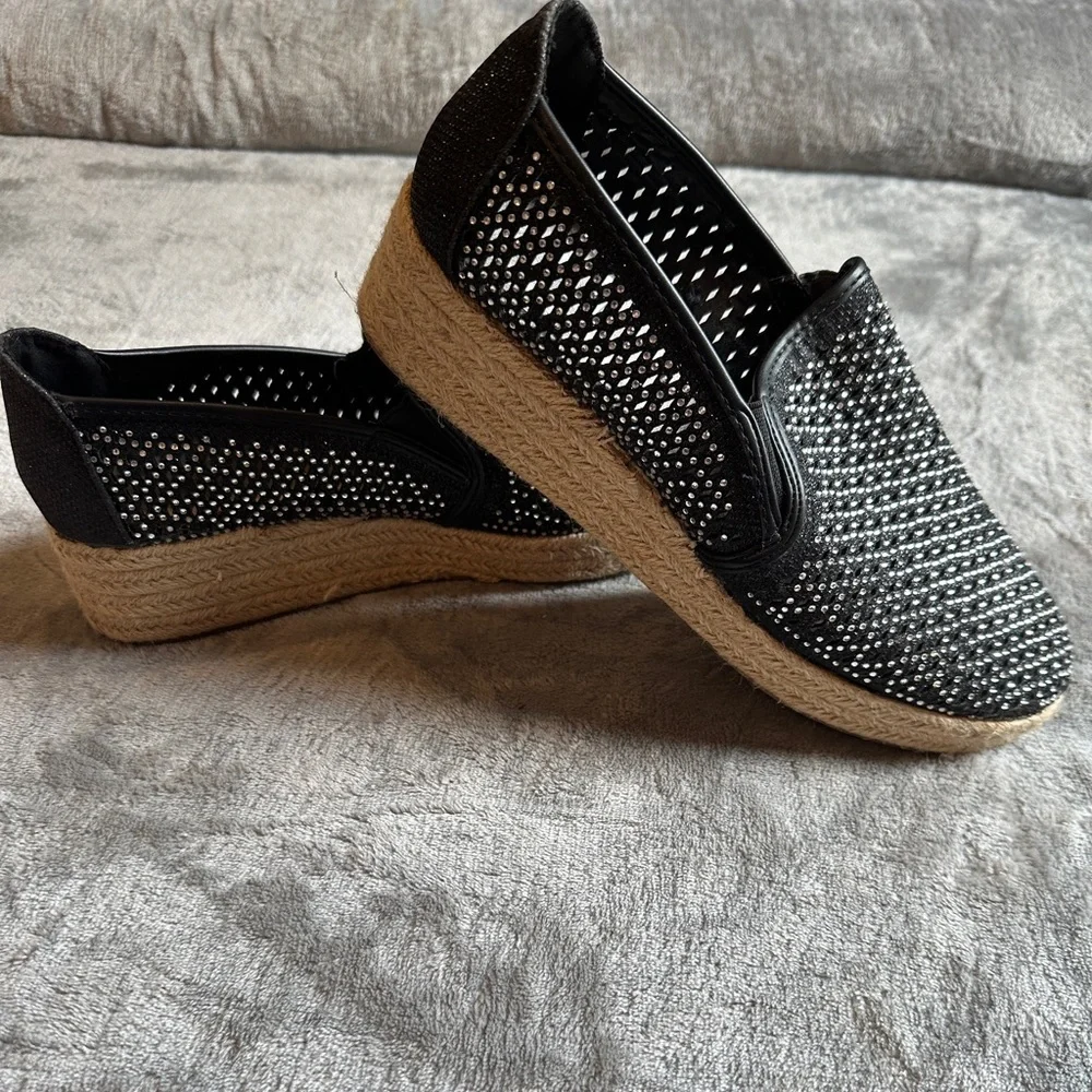 Andiamo Womens Black Rhinestone Mesh Espadrille Platform Slip On Shoes Size 9.5
